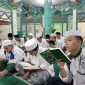 Foto Santri mengaji alqur'an Doc. Pinterest
