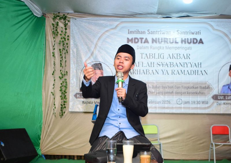 Foto Luthfi Muhammad Fikri sedang Mengisi kegiatan
