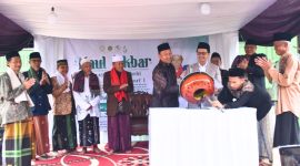 Dokumentasi Peresmian Asrama Putri Oleh Wakil Ketua DPRD dan Camat Ciranjang dan segenap Pemerintah dan Para Kyai