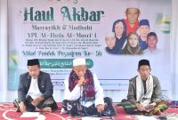 https://ikhbarnusantara.com/haul-akbar-masyayikh-dan-milad-ke-56-al-huda-al-musri-1-ribuan-jamaah-ikuti-ataqah-akbar-10-000-bacaan-surah-al-ikhlas/