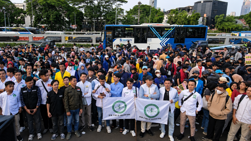 BEM PTNU melakukan unjuk rasa Jumat (11/7/2026) (Foto: NU Online)