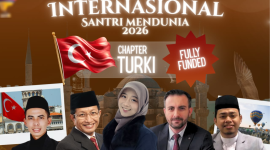 Poster Istimewa (Dok. Santri Mendunia)