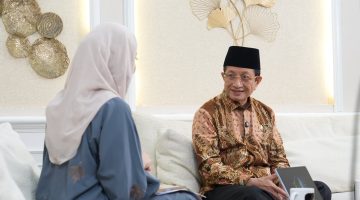 Menag Nasaruddinmar menilai kerukunan menjadi salah satu modal penting Indonesia dalam menghadapi dinamika global saat menjadi narasumber Podcast Open The Door, Selasa 14/7/2026 (Dok. Kemenag RI)