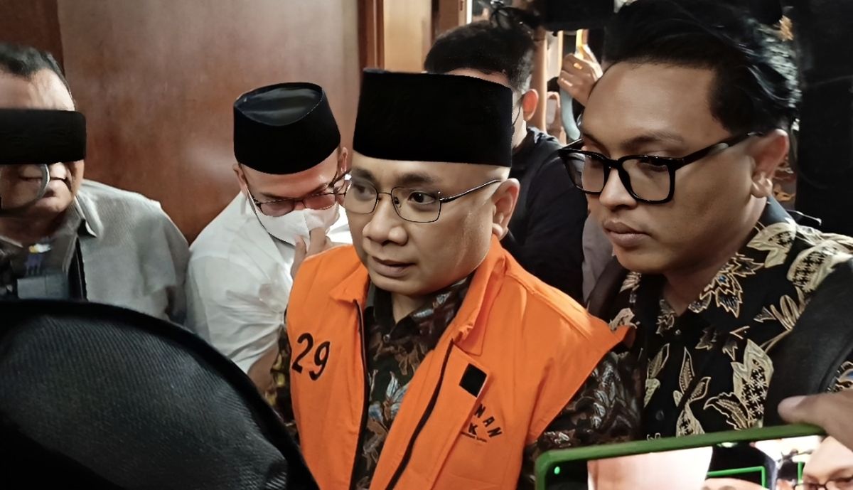 Terdakwa Gus Yaqut saat masuk ruang sidang