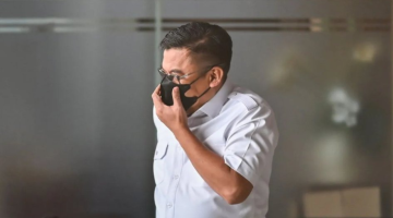 Pejabat fungsional Bea Cukai Madya atau Ahli Madya pada Direktorat Jenderal Bea Cukai Kementerian Keuangan, Ahmad Dedi saat diperiksa sebagai saksi oleh KPK. (AFU.id)