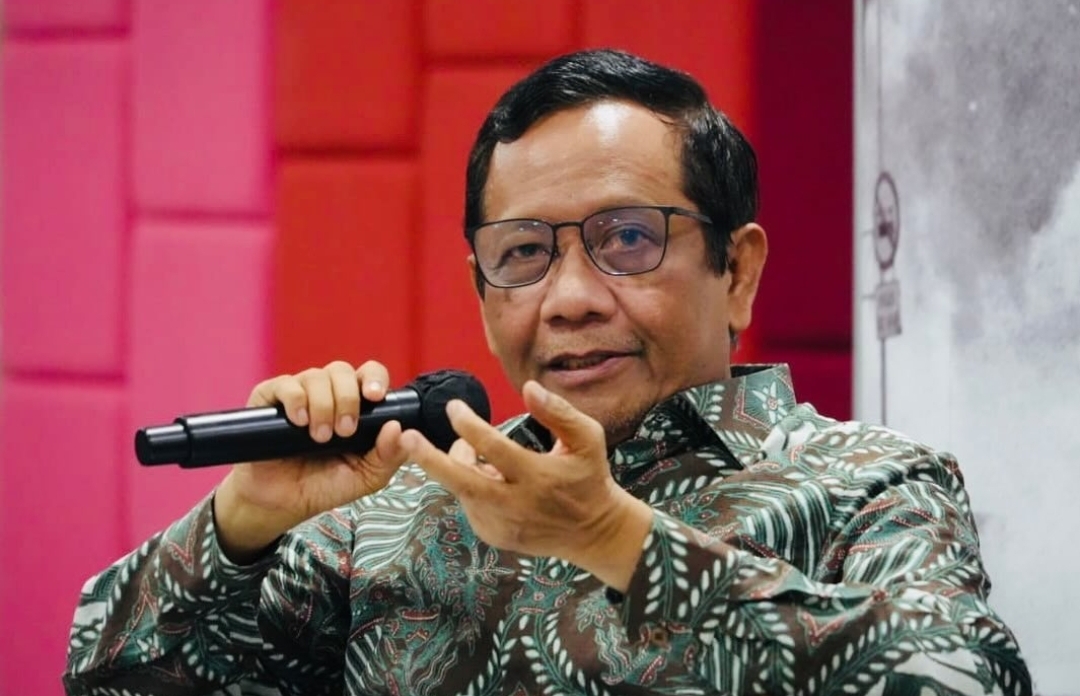 Mantan Ketua Mahkamah Konstitusi yang juga pernah menjabat sebagai Menteri Koordinator Bidang Poltik Hukum dan Keamanan (Menko Polhukam), Mahfud MD