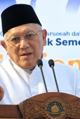 Gus Kikin Ungkap Sejarah Kembalinya NU ke Khittah 1926 di Pesantren Sukorejo